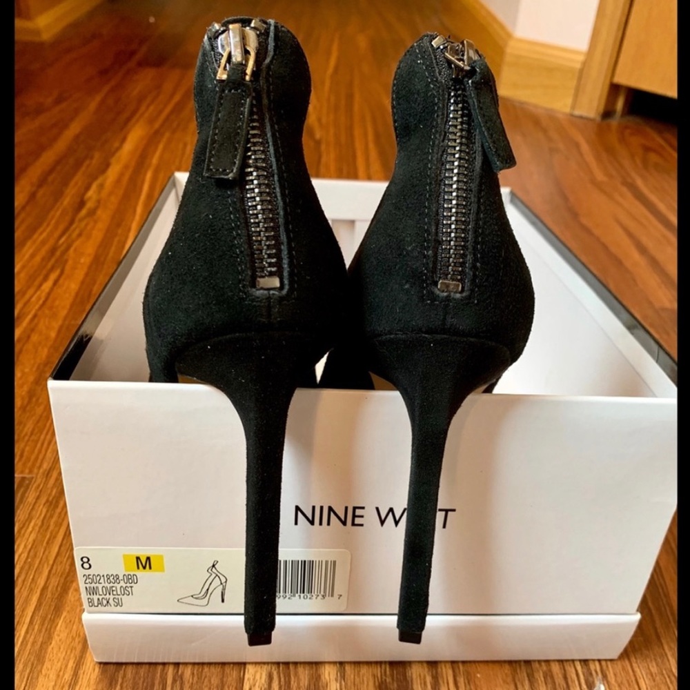 Black Suede pumps